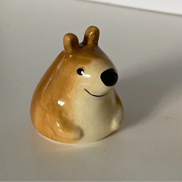 Vintage Salt Pepper Shakers Kangaroo Joey Pouch 2 Piece Kitsch Urban Outfitters - Picture 3 of 16